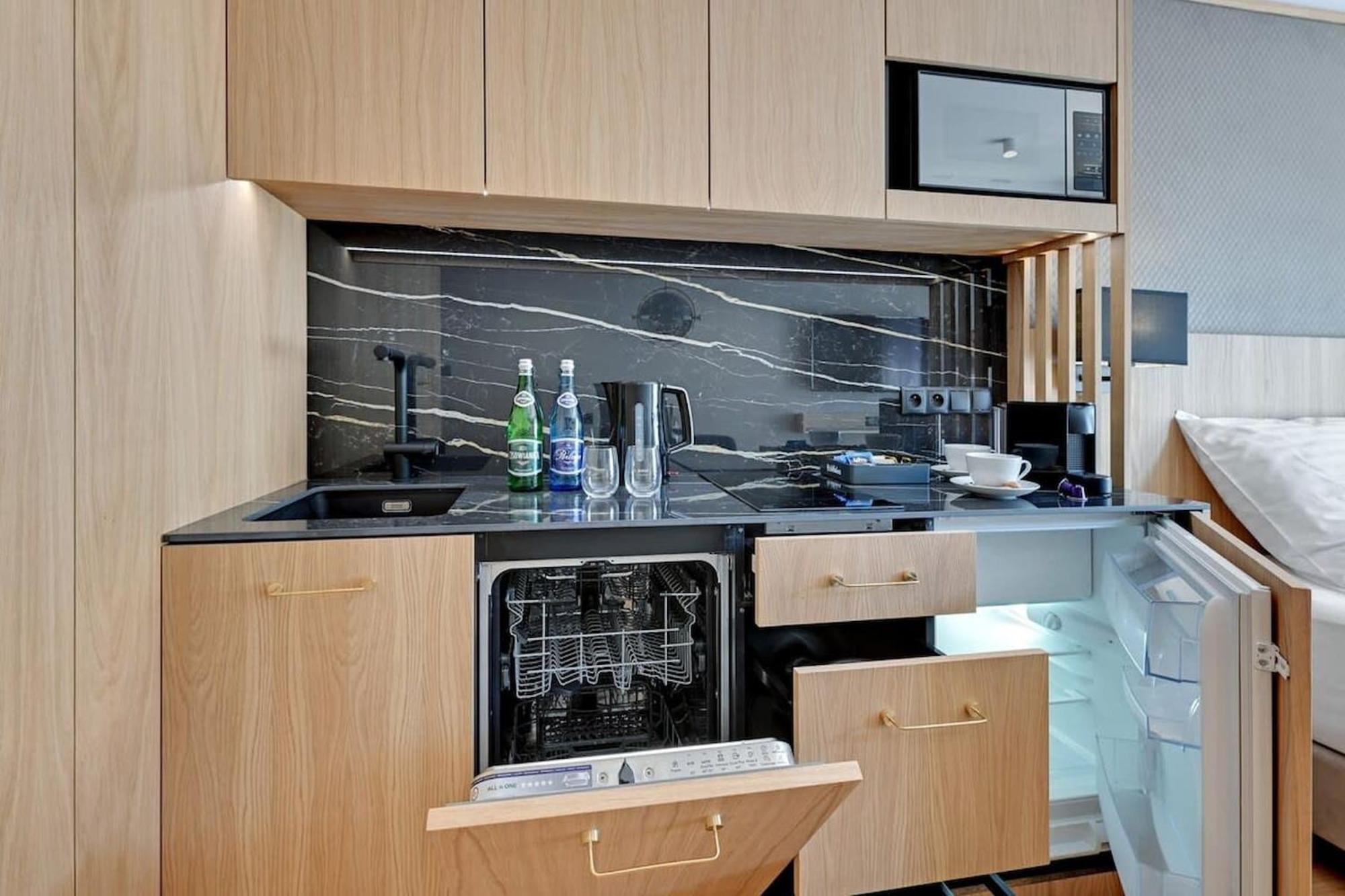 Deo Plaza - Apartamenty W Sercu Gdanska By Rent Like Home Kültér fotó