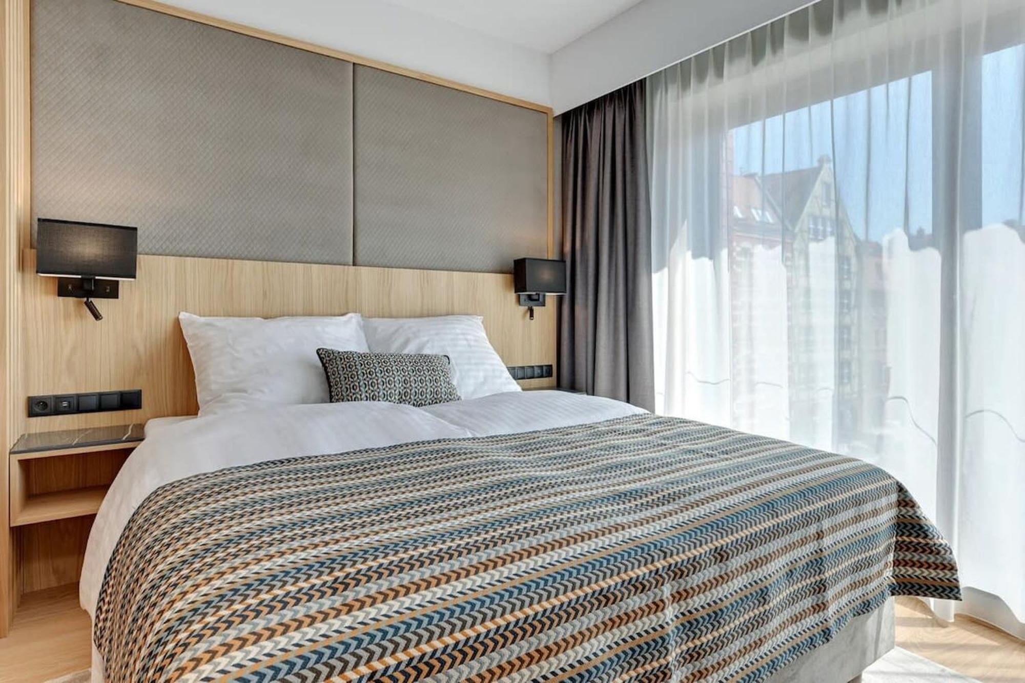 Deo Plaza - Apartamenty W Sercu Gdanska By Rent Like Home Kültér fotó