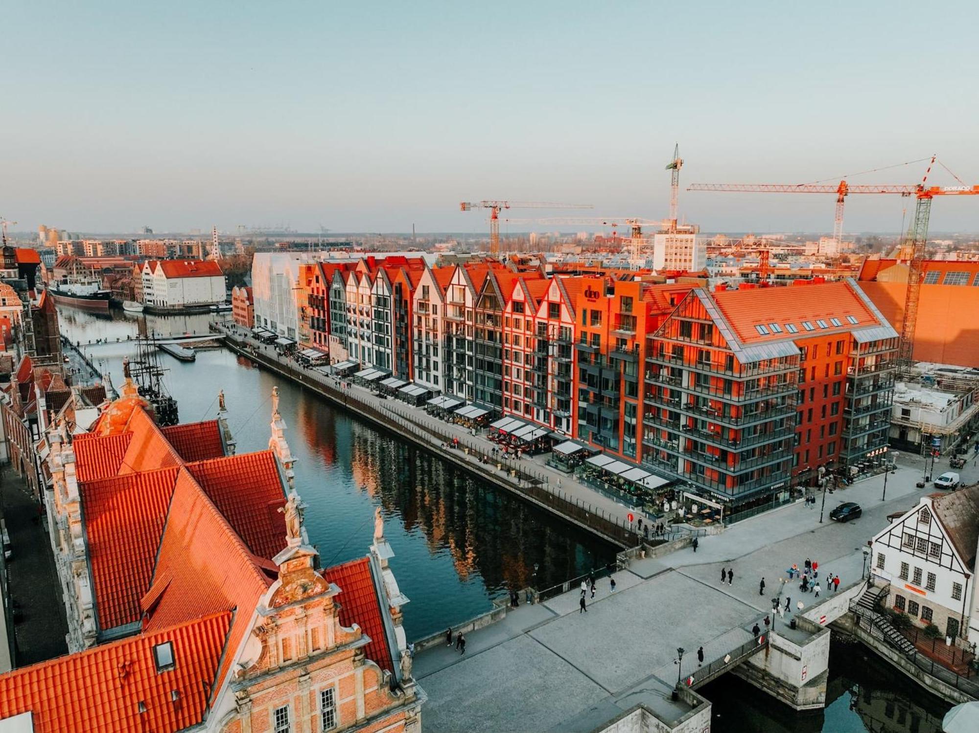 Deo Plaza - Apartamenty W Sercu Gdanska By Rent Like Home Kültér fotó