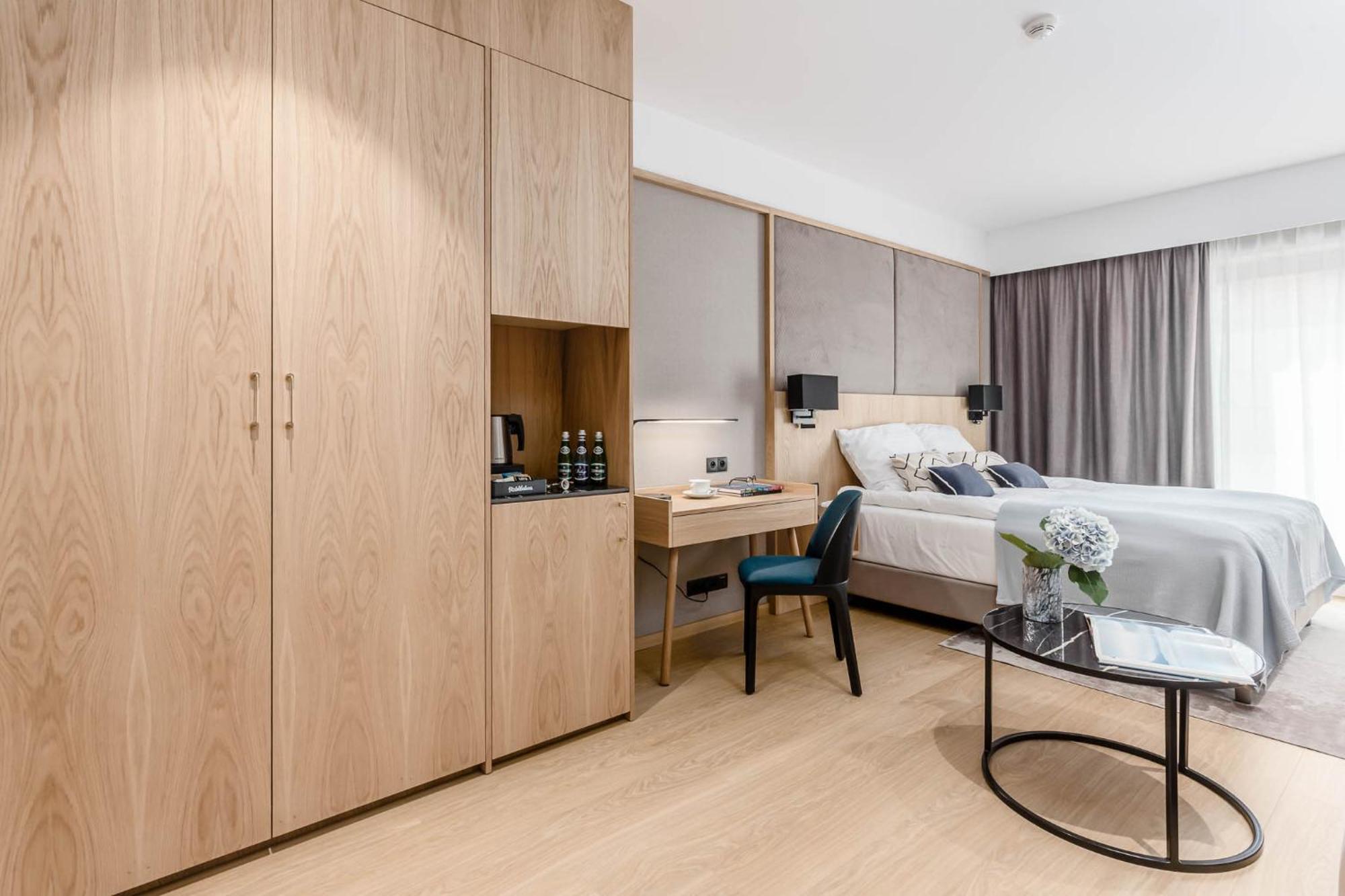 Deo Plaza - Apartamenty W Sercu Gdanska By Rent Like Home Kültér fotó
