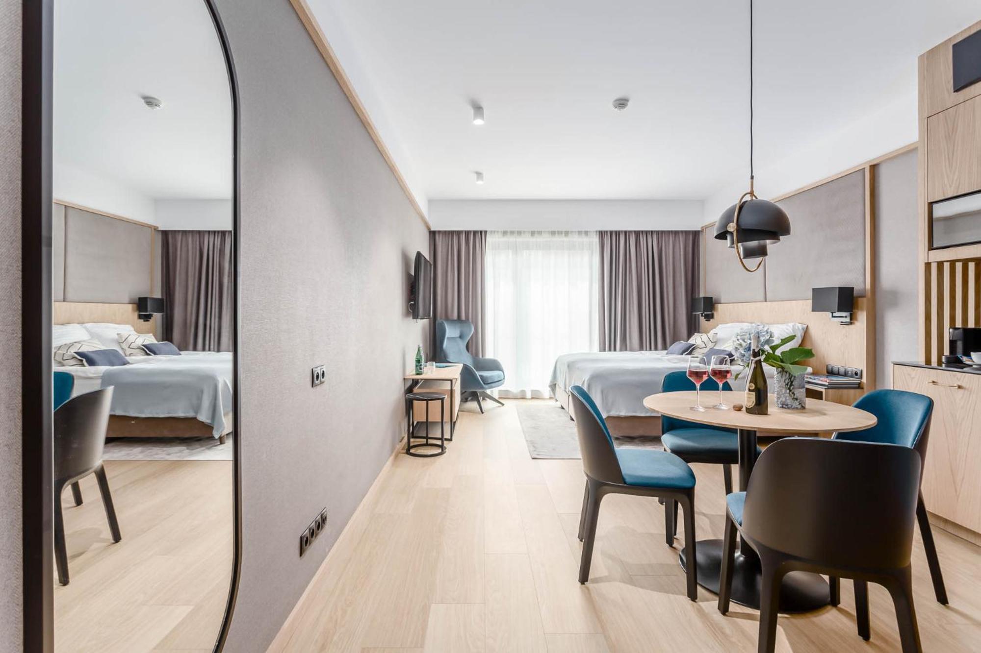 Deo Plaza - Apartamenty W Sercu Gdanska By Rent Like Home Kültér fotó